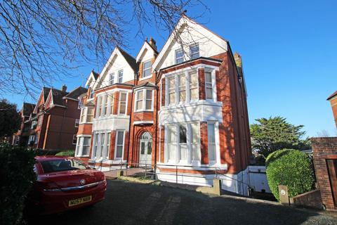 2 bedroom flat for sale, St Johns Road, Eastbourne, BN20 7NB