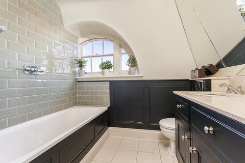 1 bedroom flat to rent, The Paragon London SE3