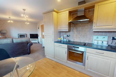 2 bedroom apartment for sale, Juniper Court, Northowram