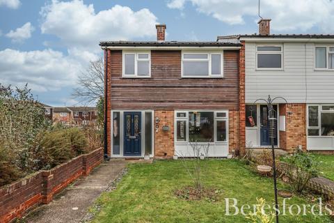 3 bedroom end of terrace house for sale, Duffield Road, Chelmsford, CM2