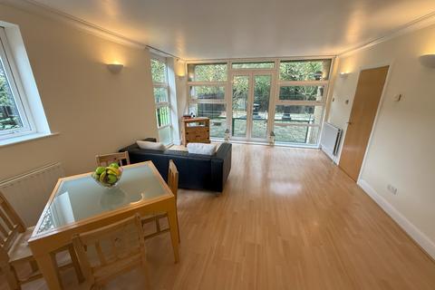 Onega Gate, London, SE16