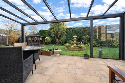 4 bedroom detached house for sale, Whitney Drive, Stevenage