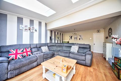 undefined, Luton, Bedfordshire, LU2