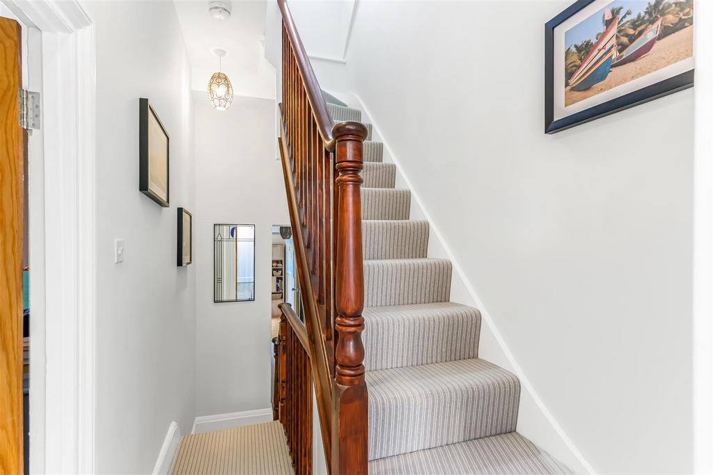97 Barclay Road-10.jpg