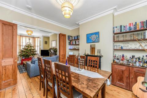 4 bedroom house for sale, Barclay Road, Walthamstow