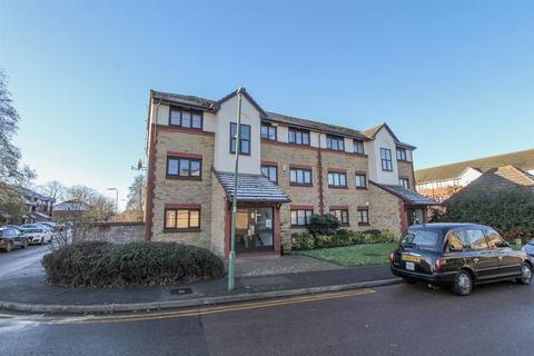 undefined, Foxglove Way, Hackbridge SM6