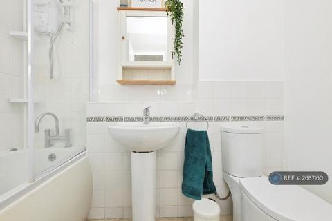 undefined, Mitre Court, Hertford, SG14