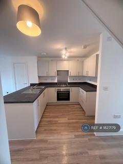 2 bedroom semi-detached house to rent, Fisherswood Road, Bedford, MK42