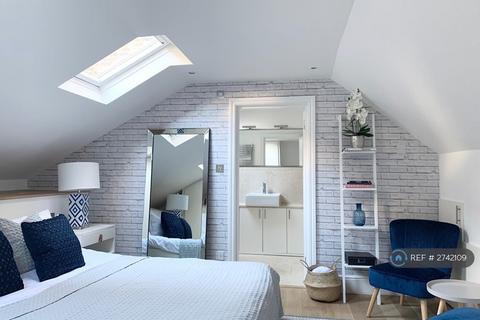 2 bedroom flat to rent, Courtfield Gardens, London, SW5