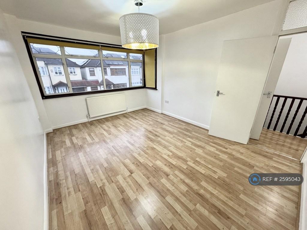 Bedroom 1 - Double