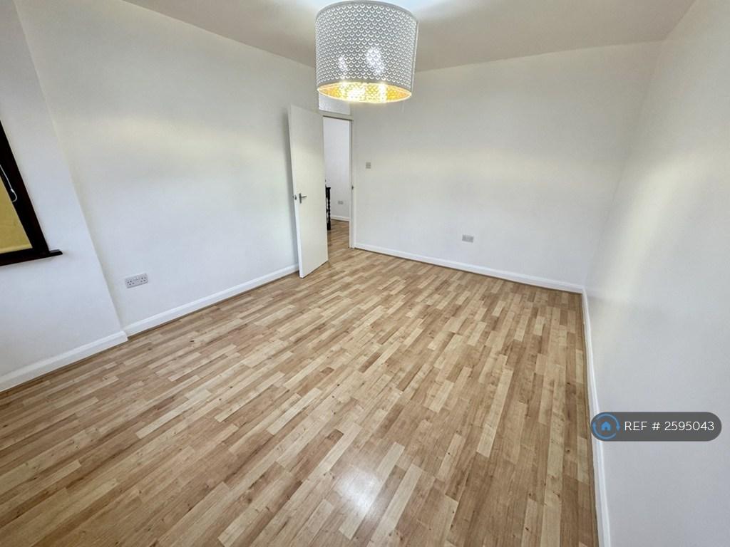 Bedroom 1 - Double