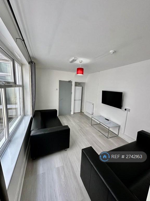 Communal Lounge