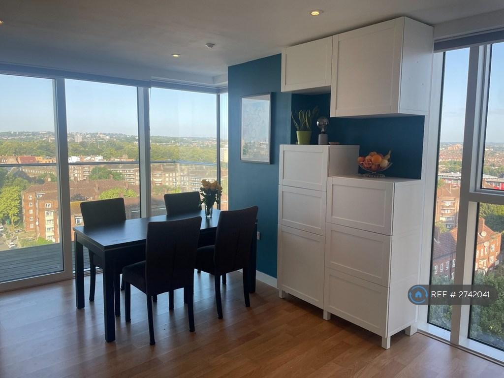 Dining Space (Daytime)