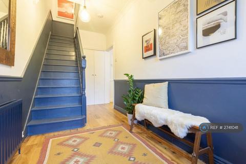 4 bedroom terraced house to rent, Tilbrook Road, London, SE3