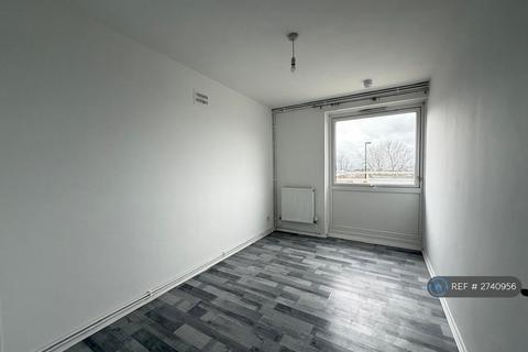2 bedroom flat to rent, Menlo Gardens, London, SE19