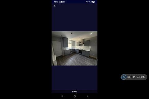 2 bedroom terraced house to rent, Ainsworth Road, Radcliffe, Manchester, M26