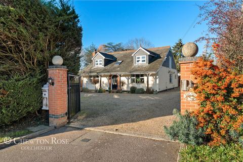 4 bedroom chalet for sale, Fox Street, Ardleigh
