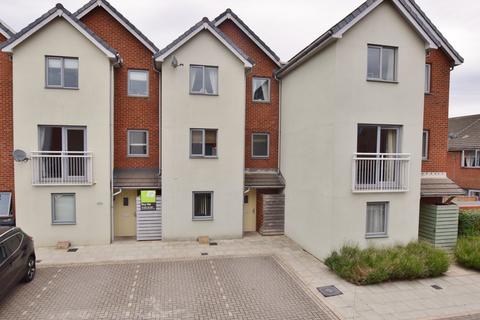 5 bedroom terraced house to rent, Adams Drive, Willesborough, TN24 FW