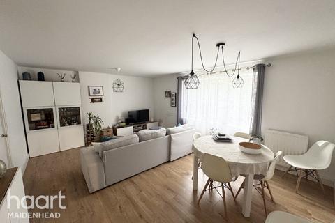 2 bedroom flat for sale, Norden Road, Maidenhead