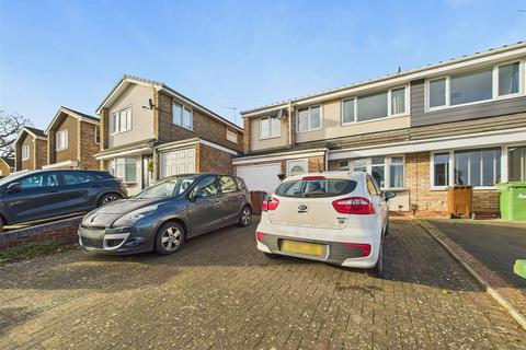 undefined, Woodheyes Lawns, Rugeley WS15