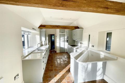 3 bedroom barn conversion for sale, Casewick, Stamford