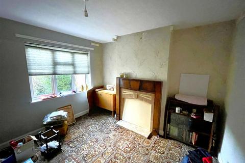 3 bedroom semi-detached house for sale, Queens Walk, Stamford