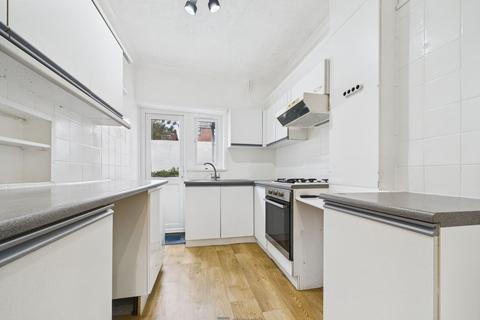 2 bedroom terraced house to rent, Ringwood Road, Southsea, PO4