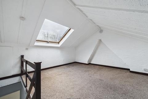 2 bedroom flat to rent, St. Andrews Road, Southsea, PO5