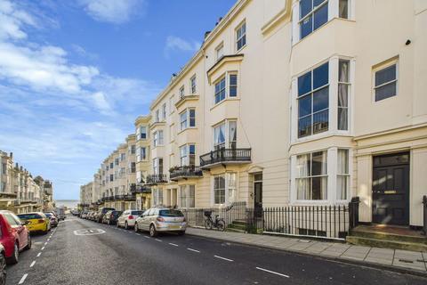 2 bedroom flat for sale, Waterloo Street, Hove, BN3 1AN