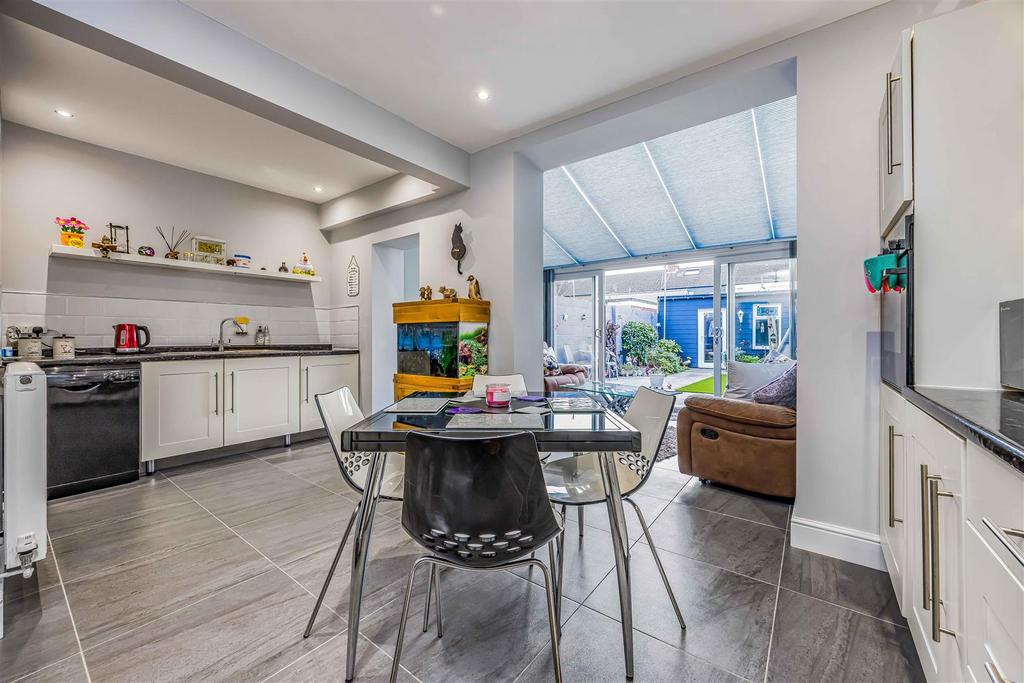 82 Lovett Road, Portsmouth-Small-Portico Marketing-