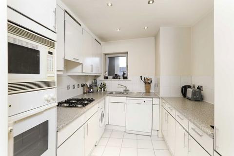 2 bedroom flat to rent, Kings Road, London SW3