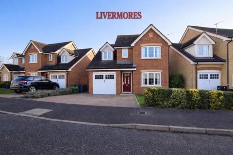 3 bedroom detached house for sale, The Green, Dartford