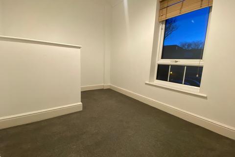 2 bedroom apartment to rent, Pleasant Row, Gillingham, Kent, ME7 5QX
