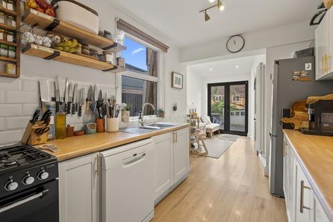 2 bedroom end of terrace house for sale, Worcester WR5