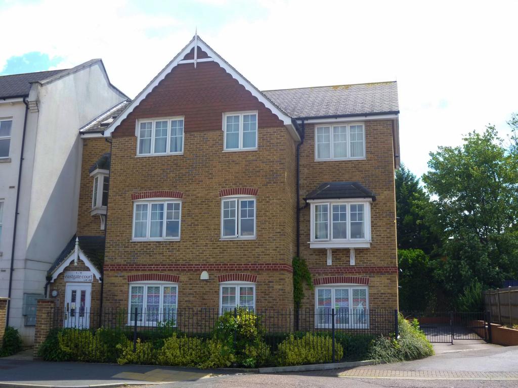 2 Bedroom Flat to Rent