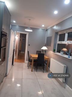 1 bedroom in a house share to rent, Rochester Street, Chatham, ME4