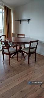 2 bedroom flat to rent, Norman Road, London, SE10