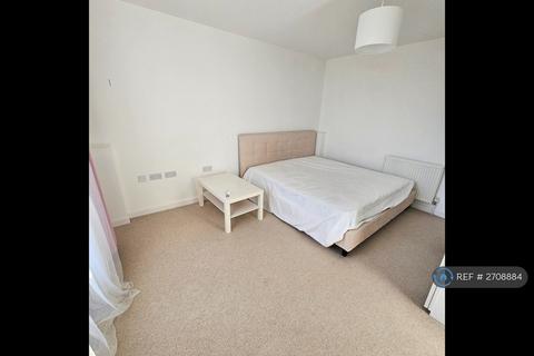 1 bedroom flat to rent, Len Bishop Court, London, E1W