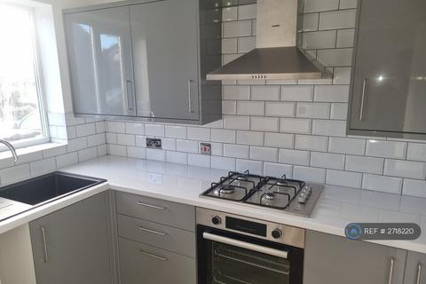 2 bedroom semi-detached house to rent, Pebblebrook Way, Bedworth, CV12