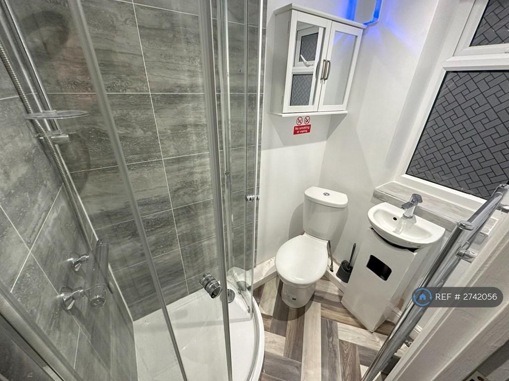 Private Offsuite