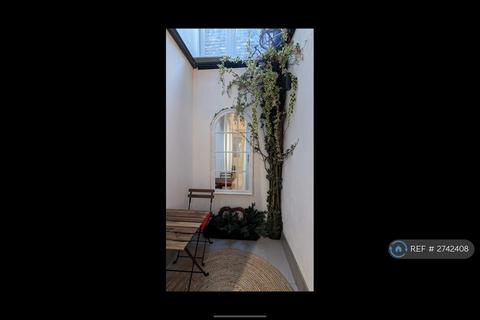 1 bedroom flat to rent, Dawes Road, London, SW6