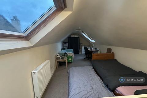 undefined, West Avenue, Bath, BA2