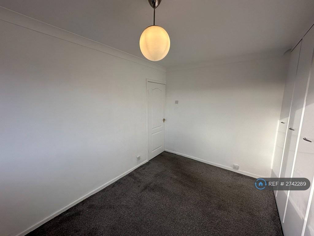 M Bedroom 4