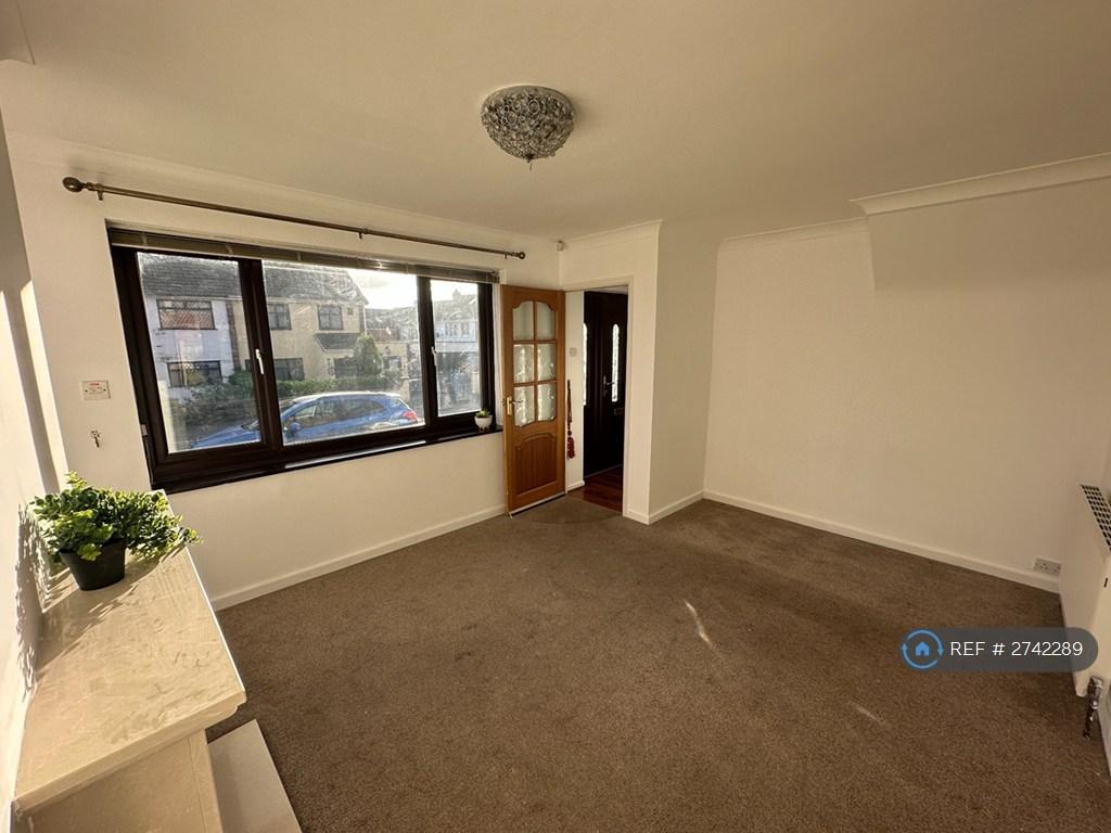 Living Room 4