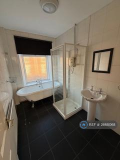 5 bedroom terraced house to rent, Lilywhite Terrace, Houghton-Le-Spring, DH5