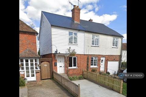 2 bedroom semi-detached house to rent, Hylands Cottage, Kent, TN26