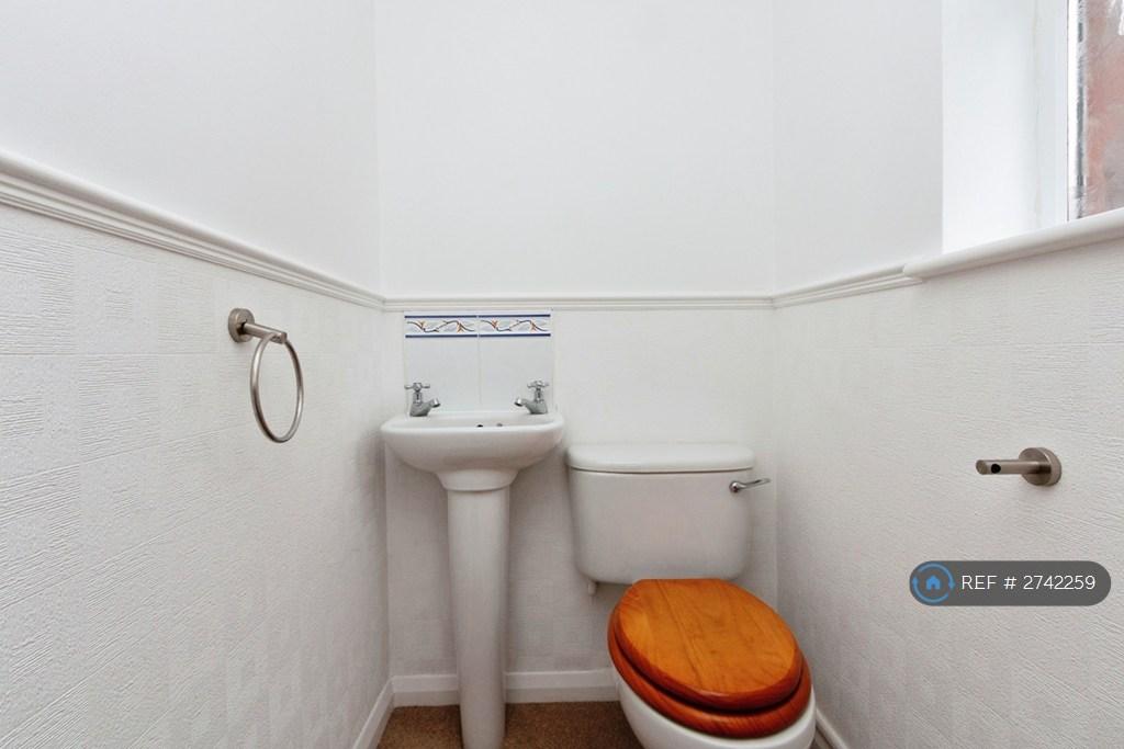 Downstairs Cloakroom