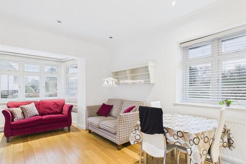 2 bedroom house for sale, Holders Hill Road, London