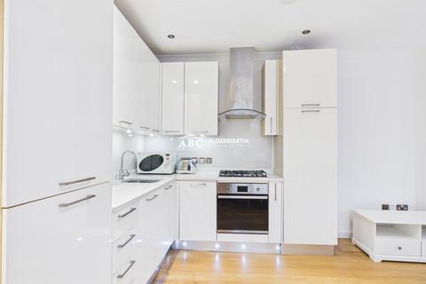 2 bedroom house for sale, Holders Hill Road, London