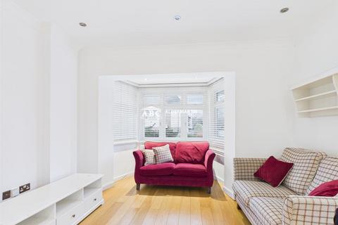 2 bedroom house for sale, Holders Hill Road, London
